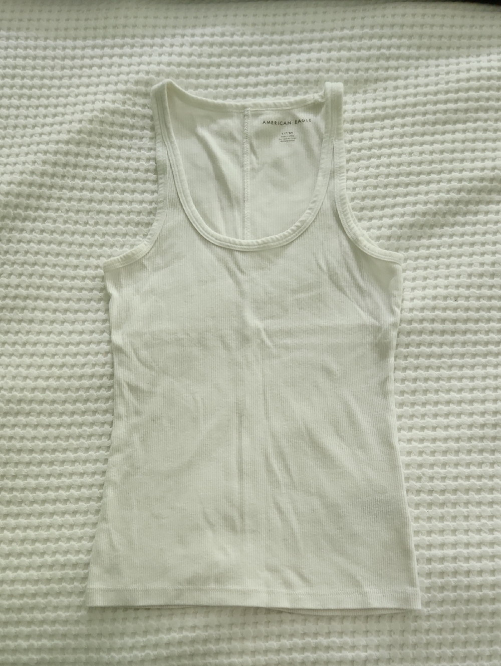 American Eagle Outfitters White Ribbed Scoop Tank - Women's